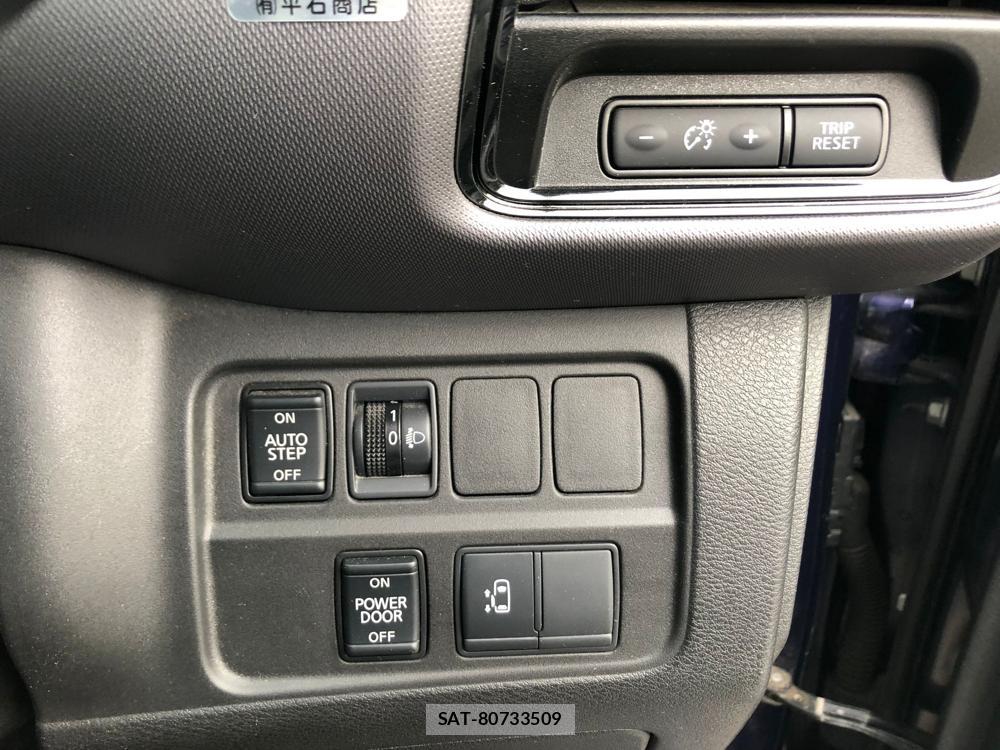 Nissan SERENA 2019 5848789-12