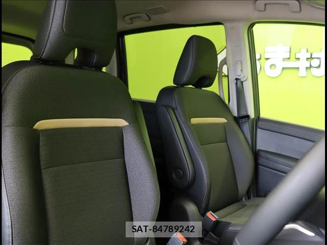 Nissan SERENA 2024-06 5877884-21