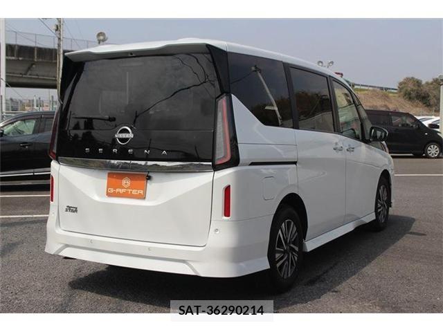 Nissan SERENA 2025-03 5877937-9