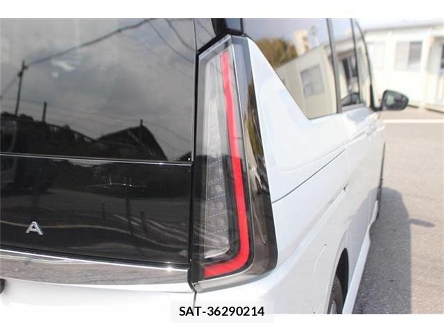 Nissan SERENA 2025-03 5877937-18