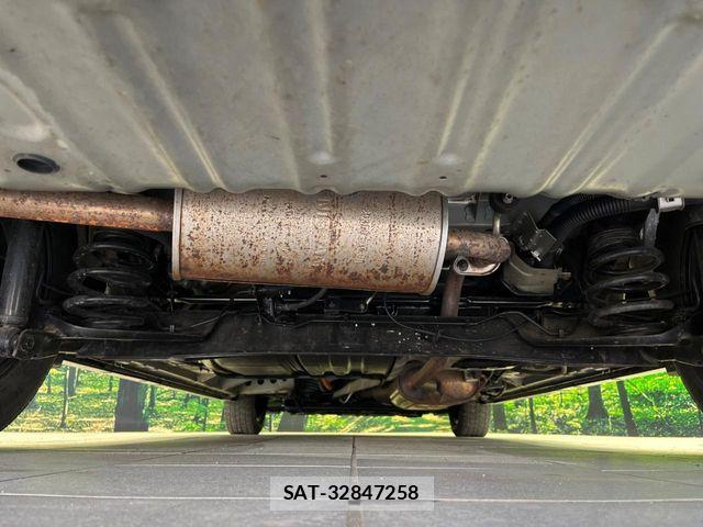 Nissan SERENA 2019-12 5878018-19