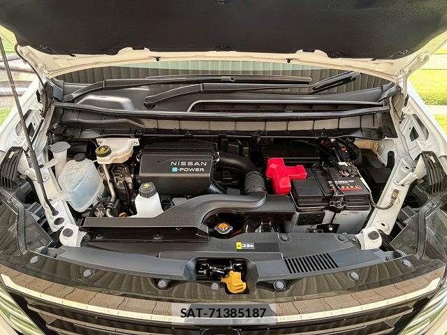 Nissan SERENA 2024-01 5877871-17