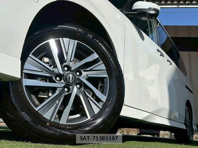 Nissan SERENA 2024-01 5877871-19