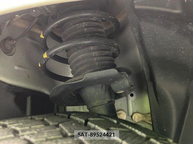 Nissan SERENA 2023-07 5877970-19