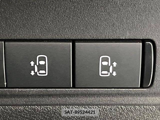 Nissan SERENA 2023-07 5877970-5
