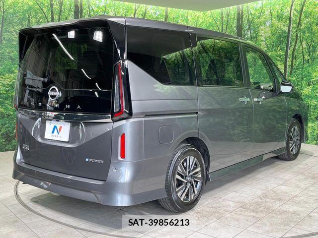 Nissan SERENA 2023-07 6017830-16