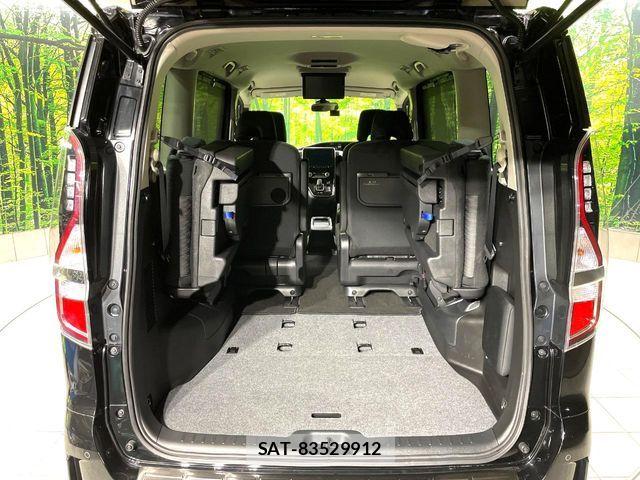 Nissan SERENA 2020-08 6017937-10