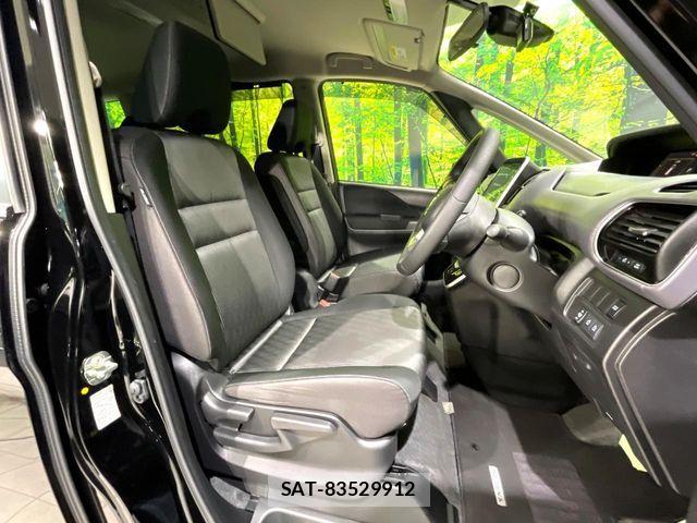 Nissan SERENA 2020-08 6017937-7