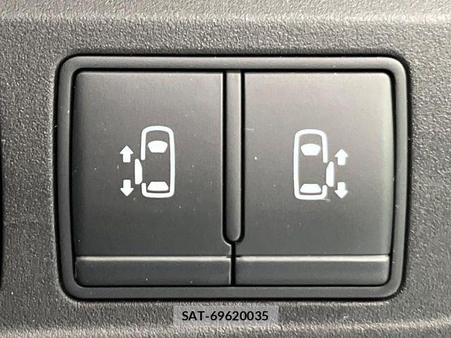 Nissan SERENA 2021-10 6017942-5