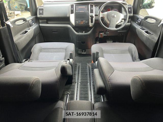 Nissan SERENA 2009-10 6219334-5