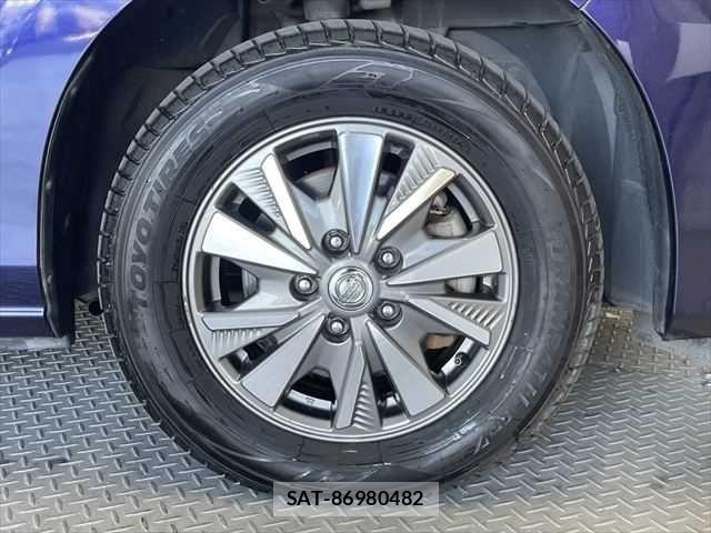 Nissan SERENA 2019-04 6219322-12