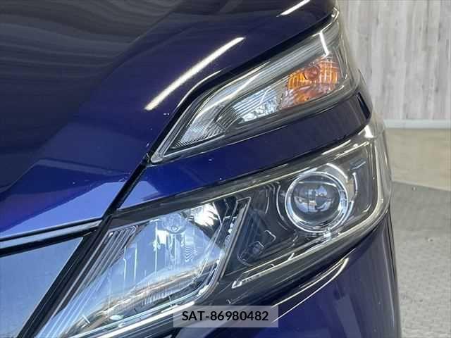 Nissan SERENA 2019-04 6219322-20