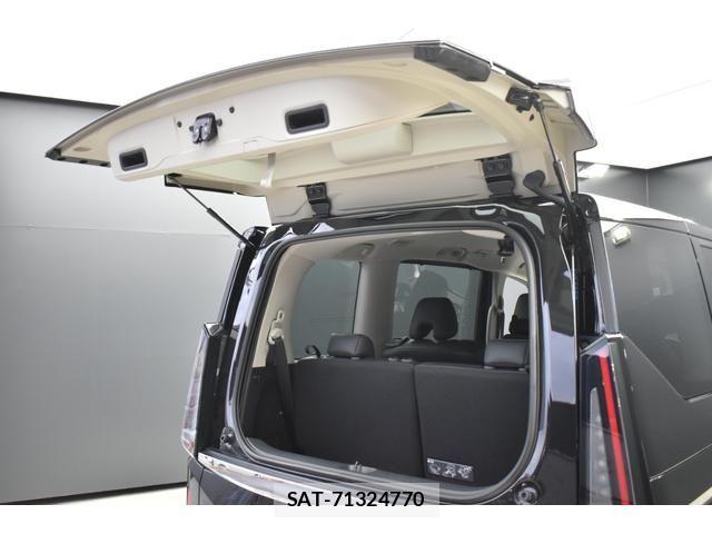 Nissan SERENA 2024-03 6219225-23