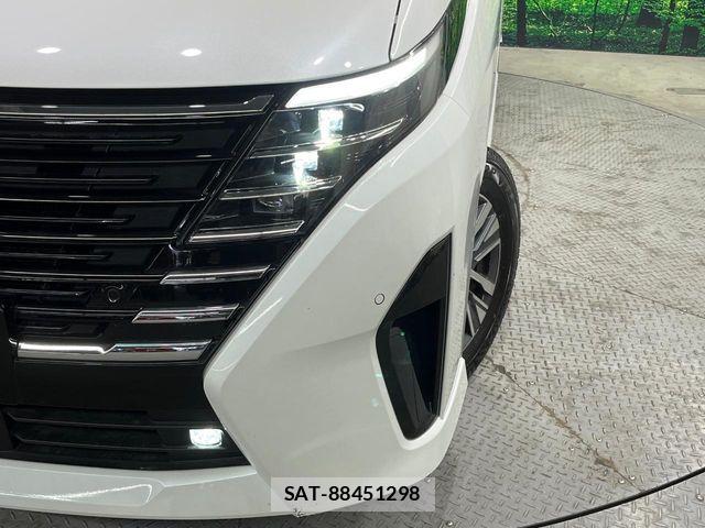 Nissan SERENA 2024-06 6247260-11
