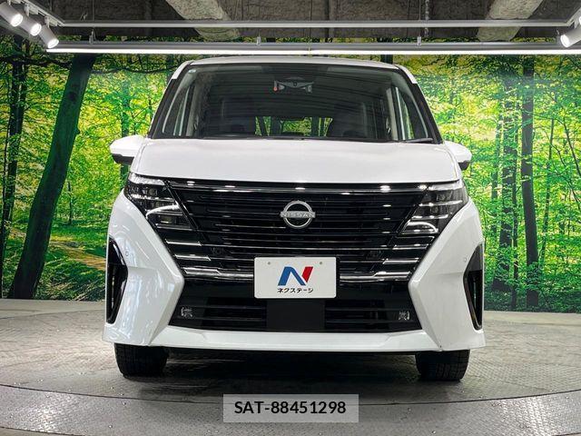 Nissan SERENA 2024-06 6247260-13