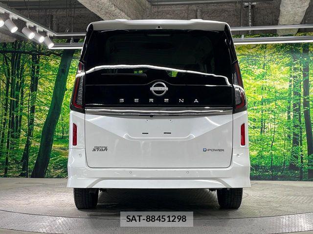 Nissan SERENA 2024-06 6247260-14