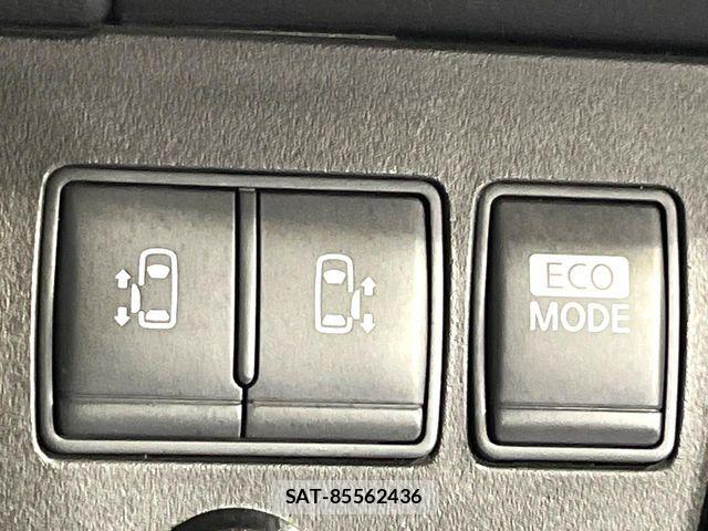 Nissan SERENA 2011-07 6265834-2