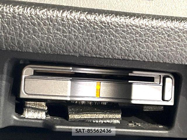 Nissan SERENA 2011-07 6265834-6