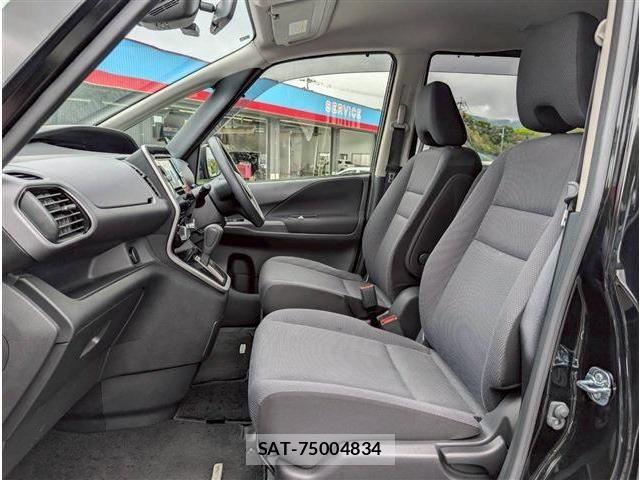 Nissan SERENA 2018-02 6277276-11