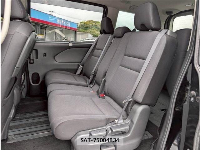Nissan SERENA 2018-02 6277276-14