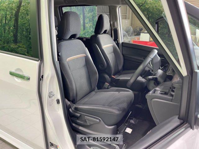 Nissan SERENA 2023-11 6272811-8