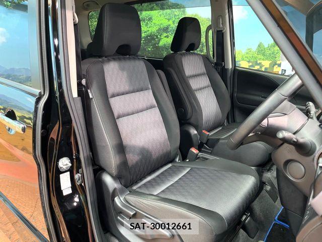 Nissan SERENA 2021-10 6502923-9