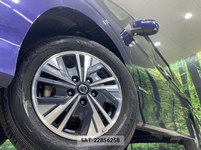 Nissan SERENA 2019-09 6614659-12