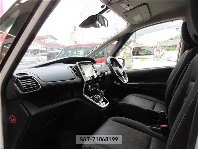 Nissan SERENA 2019-03 6614671-20