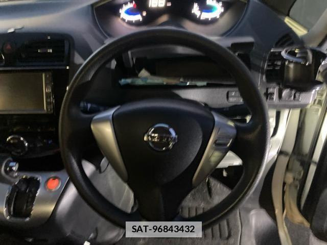 Nissan SERENA 2011-05 6614686-12
