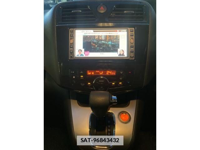 Nissan SERENA 2011-05 6614686-17