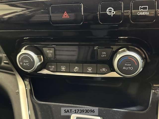 Nissan SERENA 2017-03 6614674-24
