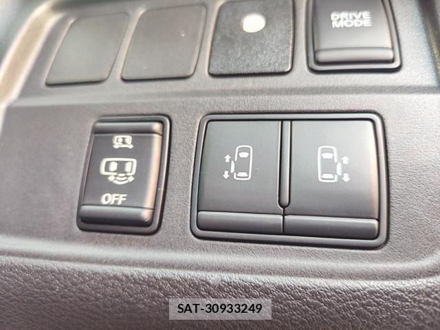 Nissan SERENA 2019-09 6614646-23