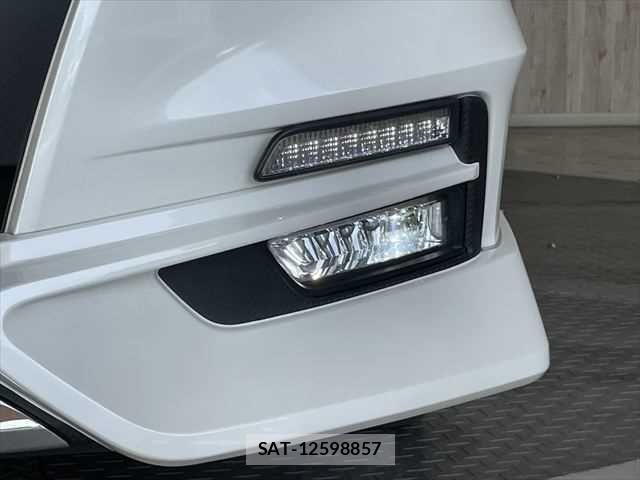 Nissan SERENA 2018-07 6614665-15