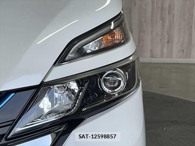 Nissan SERENA 2018-07 6614665-24