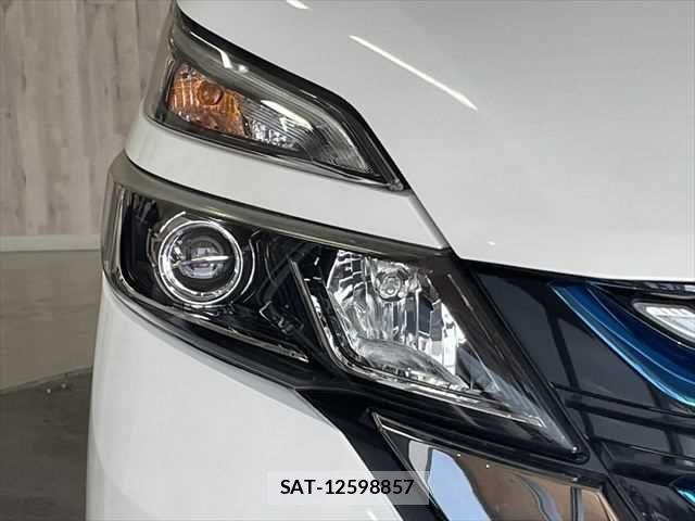 Nissan SERENA 2018-07 6614665-26
