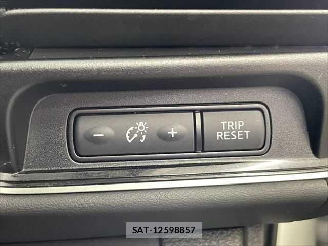 Nissan SERENA 2018-07 6614665-6