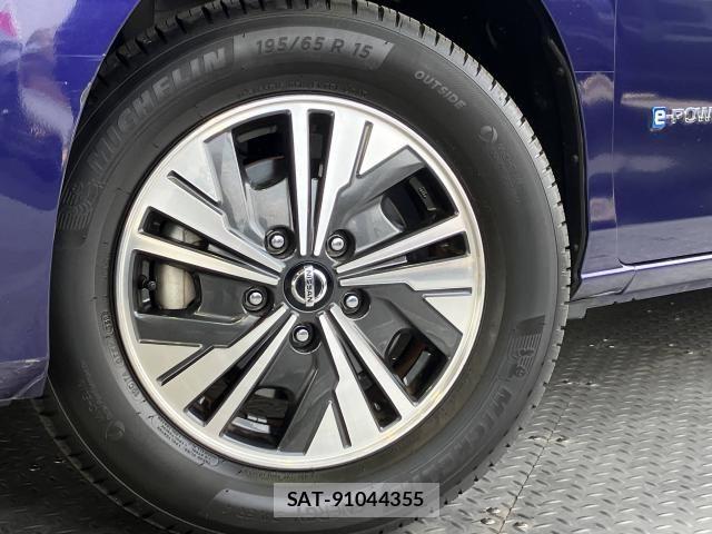 Nissan SERENA 2021-08 6614637-3