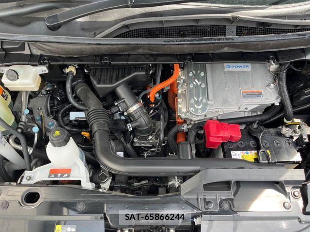 Nissan SERENA 2022-12 6614643-17
