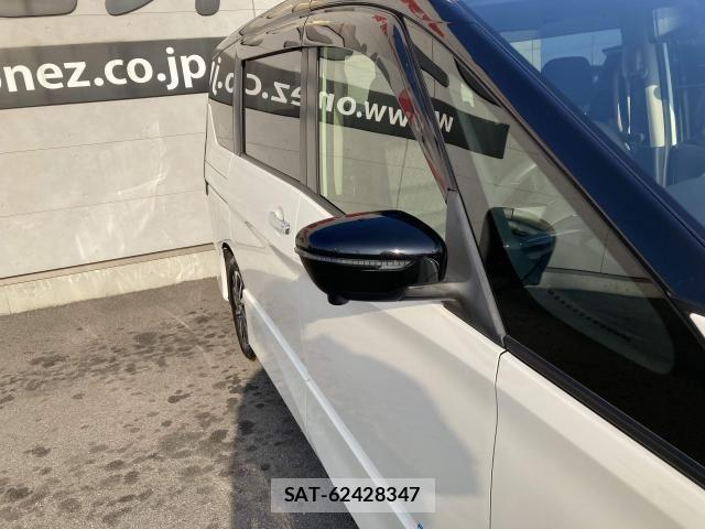 Nissan SERENA 2022-04 6614636-14