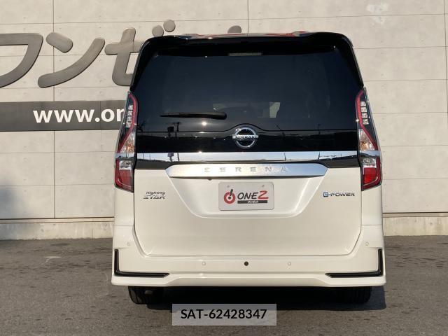 Nissan SERENA 2022-04 6614636-18