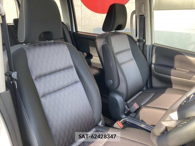 Nissan SERENA 2022-04 6614636-22