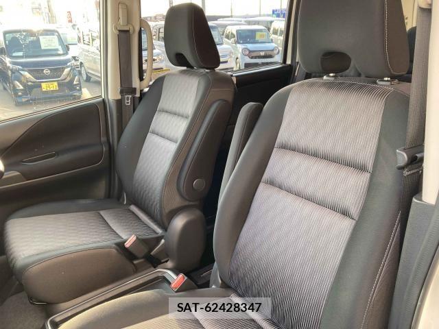 Nissan SERENA 2022-04 6614636-26