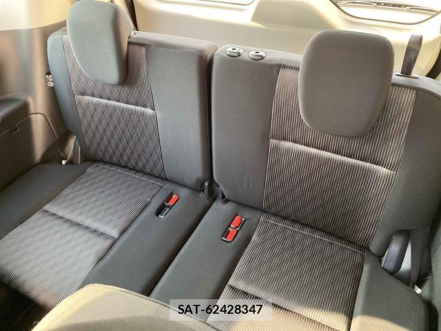 Nissan SERENA 2022-04 6614636-28