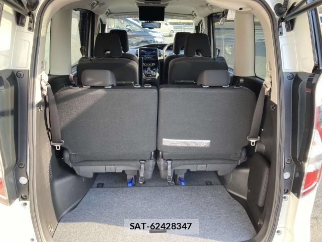 Nissan SERENA 2022-04 6614636-29