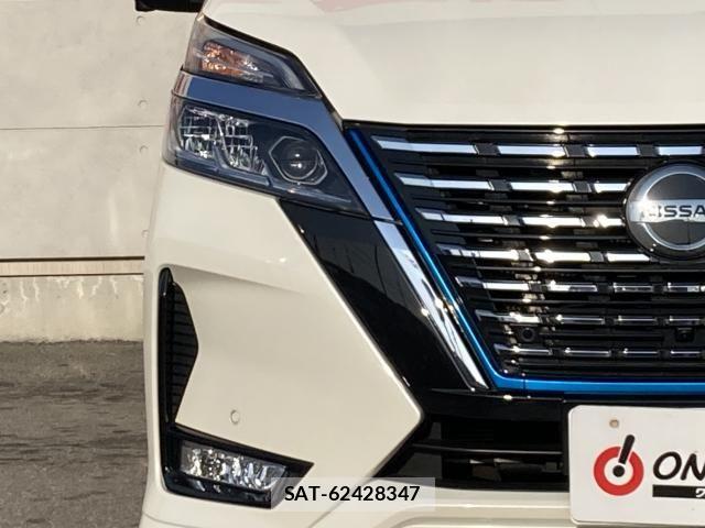 Nissan SERENA 2022-04 6614636-6