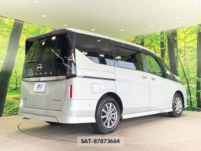 Nissan SERENA 2023-06 6673498-16