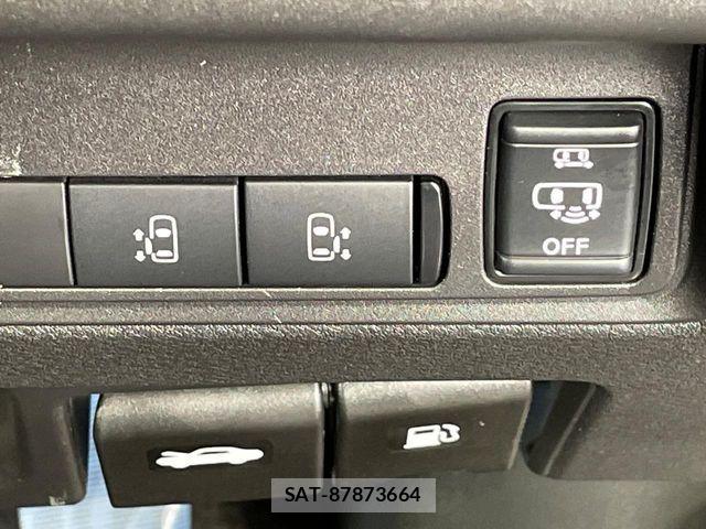 Nissan SERENA 2023-06 6673498-6