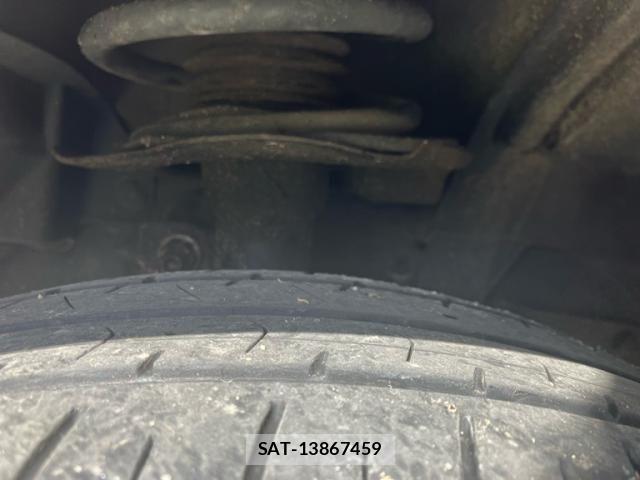 Nissan SERENA 2009-02 6673549-28