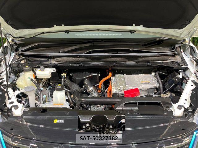 Nissan SERENA 2021-09 6673533-18