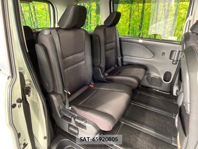 Nissan SERENA 2018-04 6673540-8